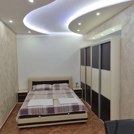 Apartmani Ani Bar Oda fotoğraf