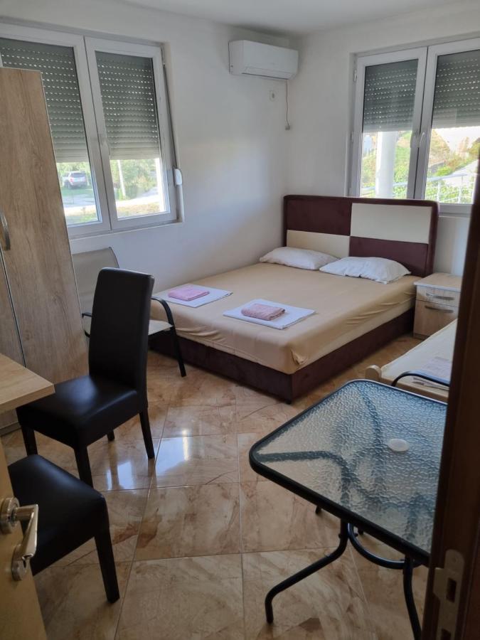 Apartmani Ani Bar Dış mekan fotoğraf