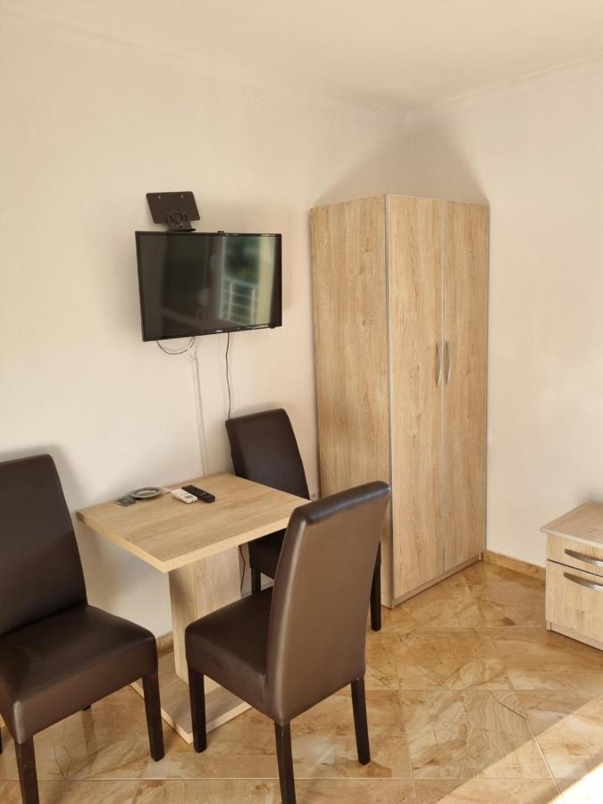 Apartmani Ani Bar Dış mekan fotoğraf