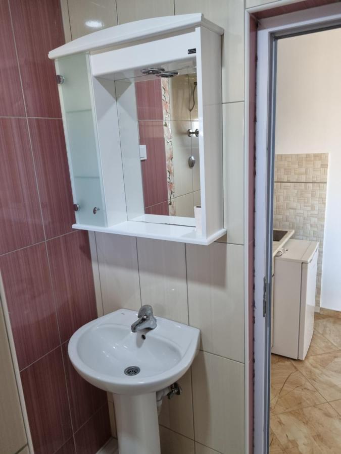 Apartmani Ani Bar Dış mekan fotoğraf