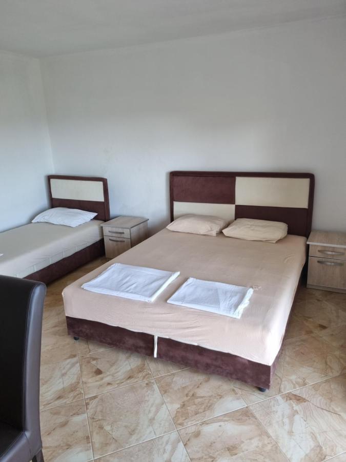 Apartmani Ani Bar Dış mekan fotoğraf